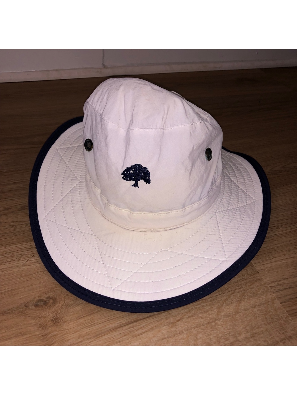 WATERSHIP IMPERIAL BUCKET HAT GOLF WHITE BLUE MENS SIZE LARGE TREE